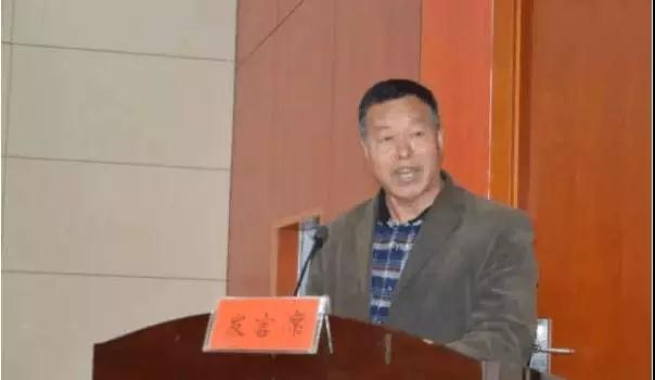 走進李時(shí)珍故裡(lǐ)：九尖貢艾，不(bù)一(yī)般的(de)“艾”