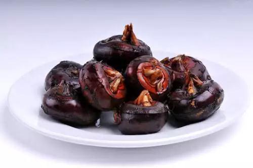 遠(yuǎn)離(lí)肝火(huǒ)旺盛食物(wù)，少(shǎo)酸多(duō)甘以養脾氣